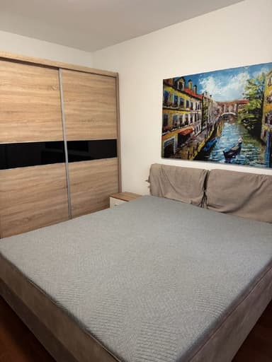 Сдается квартира в Новом Белграде за 850 EUR с балконом и техникой