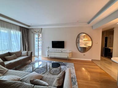 Аренда квартиры в Будве за 2200 EUR с двумя спальнями в комплексе Tee Canne