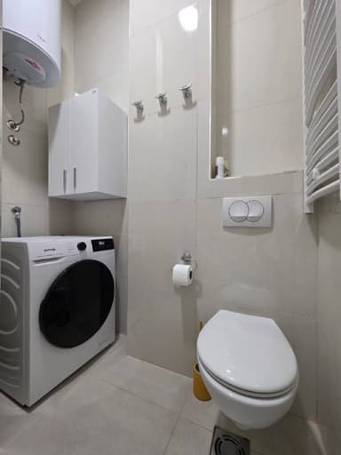 Аренда 1 спальной квартиры в Тивате с панорамным видом на море за 60 EUR в сутки