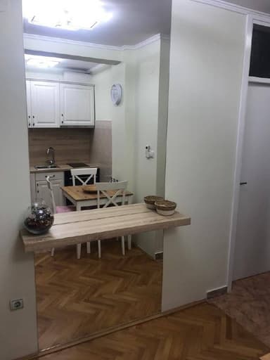 Сдаётся квартира с 1 спальней у Старого города за 650 евро по сезону
