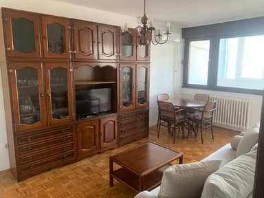 Светлая однокомнатная квартира в Врачаре за 650 EUR
