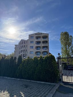 Аренда апартамента на Солнечном берегу в комплексе Seazons3 всего за 2000