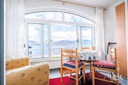 Уникальная студия у моря в Тивате за 94,500 EUR
