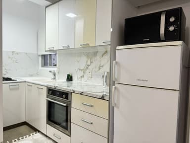 Аренда 1 спальной квартиры в Лимасоле, 1500 евро/мес, с большим балконом